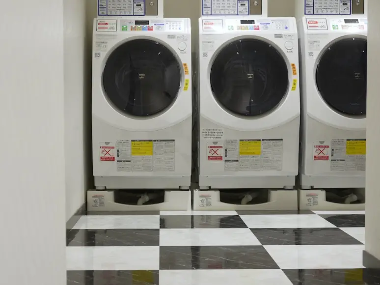 Coin Laundry